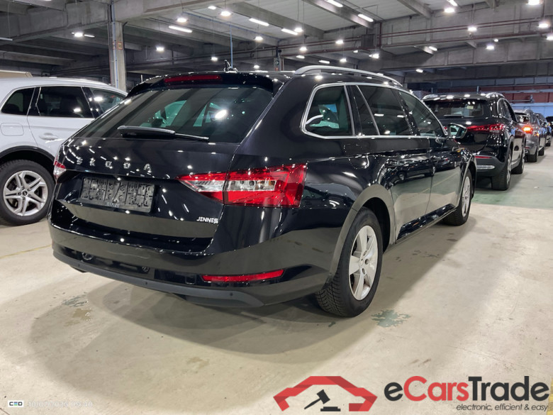 SKODA SUPERB COMBI 1.5 TSI ACT 110KW DSG7 CLEVER #4