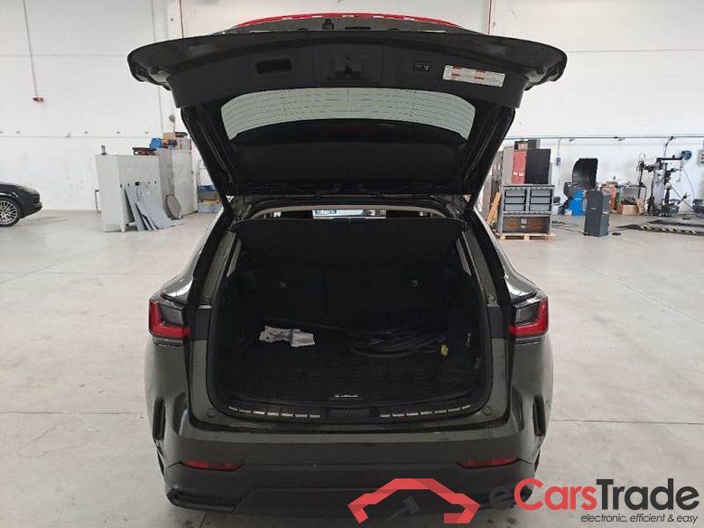 LEXUS NX / 2021 / 5P / SUV PLUG-IN PREMIUM 4WD MY22 #5