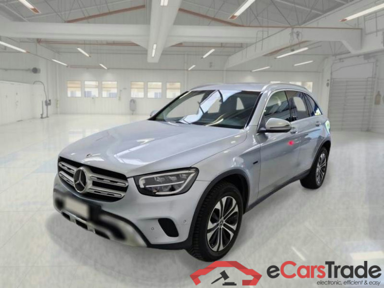 MERCEDES-BENZ GLC / 2019 / 5P / SUV 300 E 4MATIC EQ-POWER BUSIN. EXTRA AUT #1