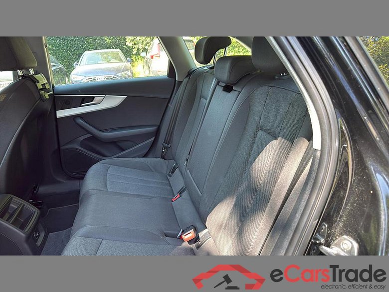 AUDI A4 Avant 35 TFSI Business Edition Attraction S tronic #6