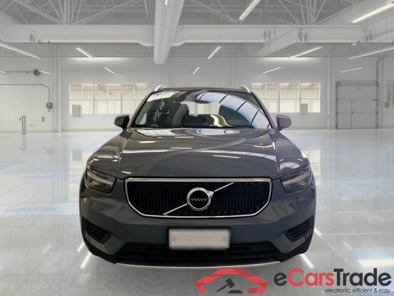 VOLVO XC40 / 2017 / 5P / SUV D3 GEARTRONIC BUSINESS PLUS #6