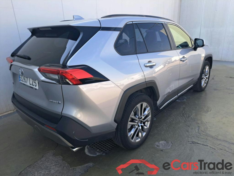 TOYOTA Rav4 / 2018 / 5P / todoterreno 2.5l 220H Luxury #2