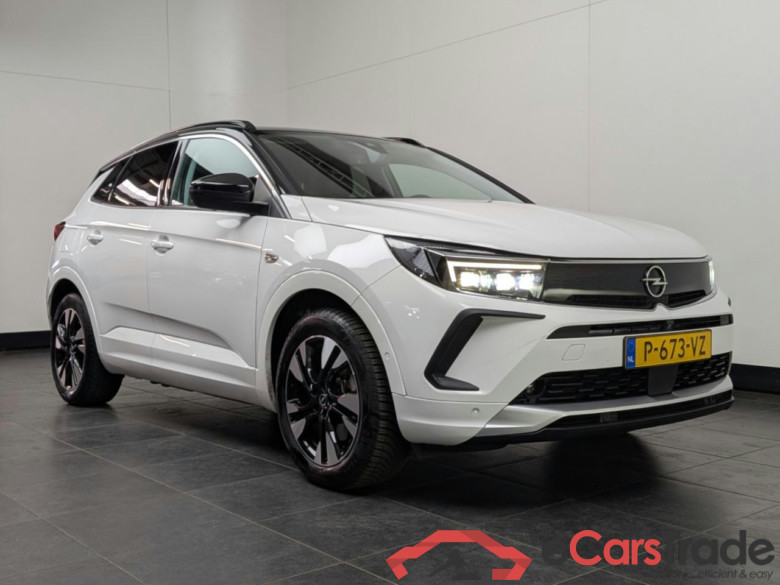 OPEL Grandland 1.6 TurboHy Ultimate #2