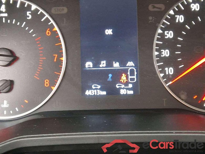 RENAULT CLIO 1.0 TCe 90 Equilibre #4