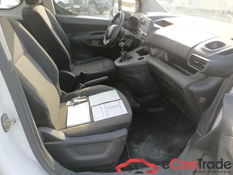 CITROEN Berlingo / 2015 / 4P / combi Talla M BlueHDi 100 S&S LIVE (IND) #6