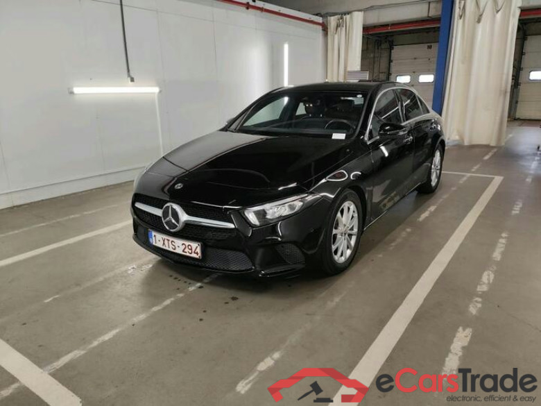 Mercedes A-Klasse Limousine A-Klasse Limousine A 180 d DCT Launch Edition 85kW/116pk  4D/P Auto-7 #1