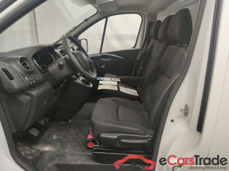 Renault Trafic L2H1 dCi 120 Grand Confort 2.9T 4d #3