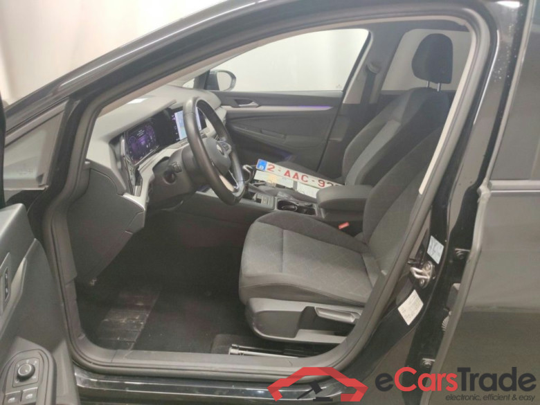Volkswagen Golf VIII 1.0 TSI 81kW Life 5d #3