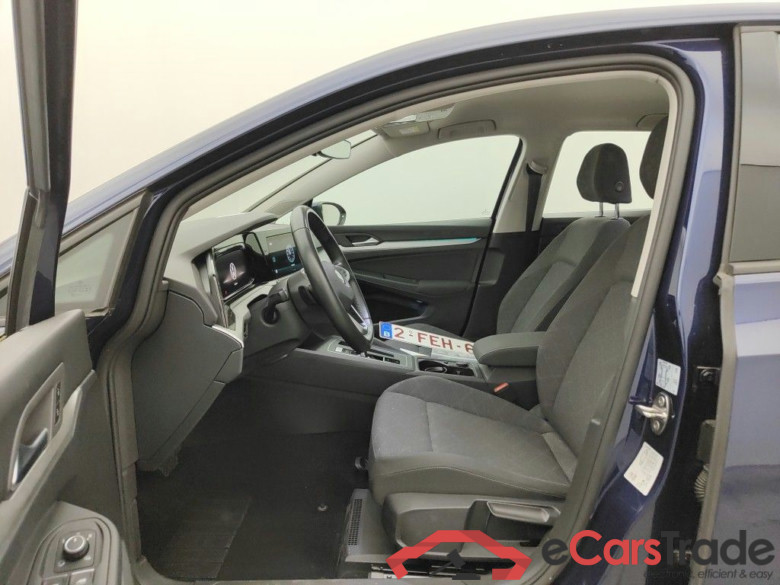 Volkswagen Golf VIII 1.0 eTSI 81kW Life DSG 5d #3