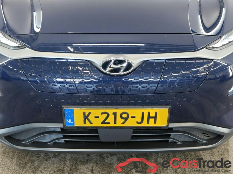 Hyundai KONA Limited Electric 64 kWh 5d #5