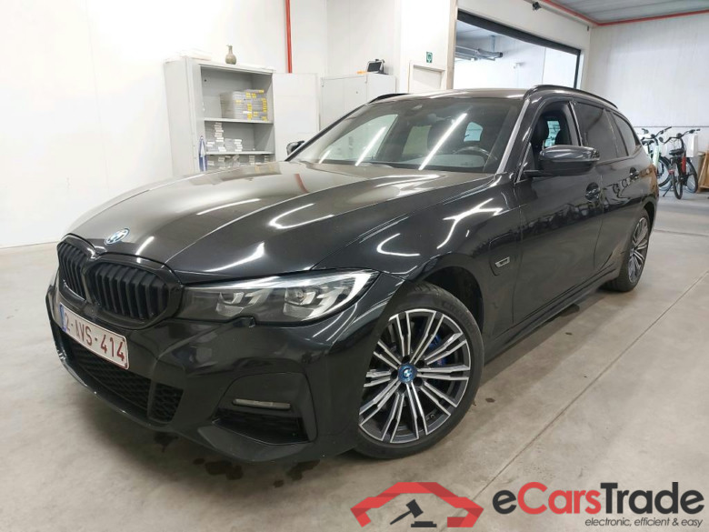BMW - BMW 3 TOURING 330e 292PK Business Edition M Sport With Heated Sport Seats & Parking Assistant Pack * HYBRID * #1