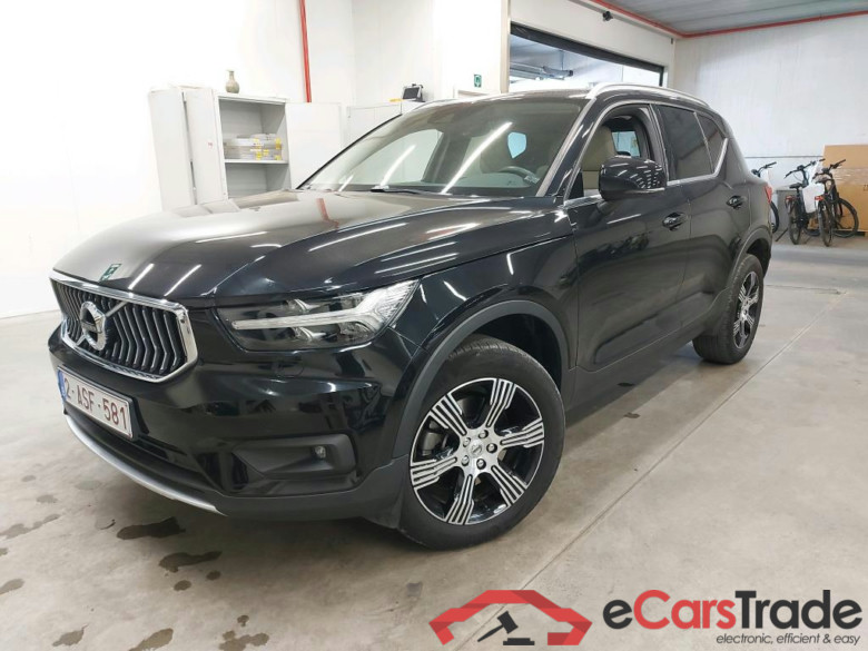VOLVO - VOL XC40 T2 129PK Geartronic Inscription With Arianne Leather & Winter Pack & Driving Assistant & Light Pack & Park Assist  * PETROL *