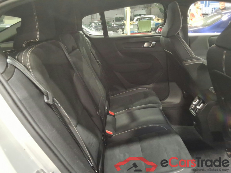 VOLVO C40 BEV 69KWH RECHARGE ULTIMATE #5