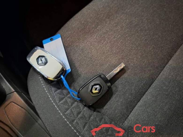 RENAULT CLIO / 2019 / 5P / BERLINA 1.6 HYBRID E-TECH 103KW ZEN #6