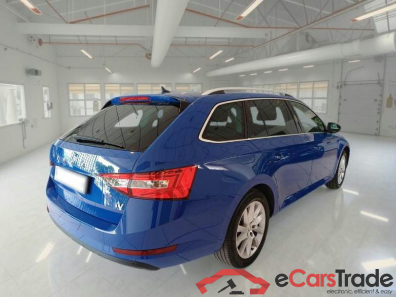 SKODA SUPERB WAGON / 2019 / 5P / STATION WAGON 1.4 TSI PLUG-IN HYBRYD EXECUTIVE DSG #2