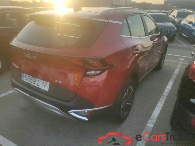 KIA Sportage / 2022 / 5P / todoterreno 1.6 T-GDi HEV 171kW (230CV) Drive 4X2 #2