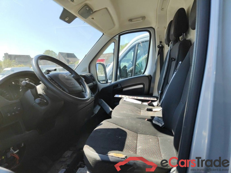 Peugeot Boxer 2.2 BlueHDi S&S 120 Premium 333 L2H2 4d !!Technical issue!! #3