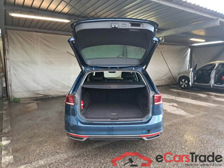 VOLKSWAGEN PASSAT / 2019 / 5P / STATION WAGON VAR. 2.0 TDI SCR EVO 110KW EXECUTIVE DSG #5