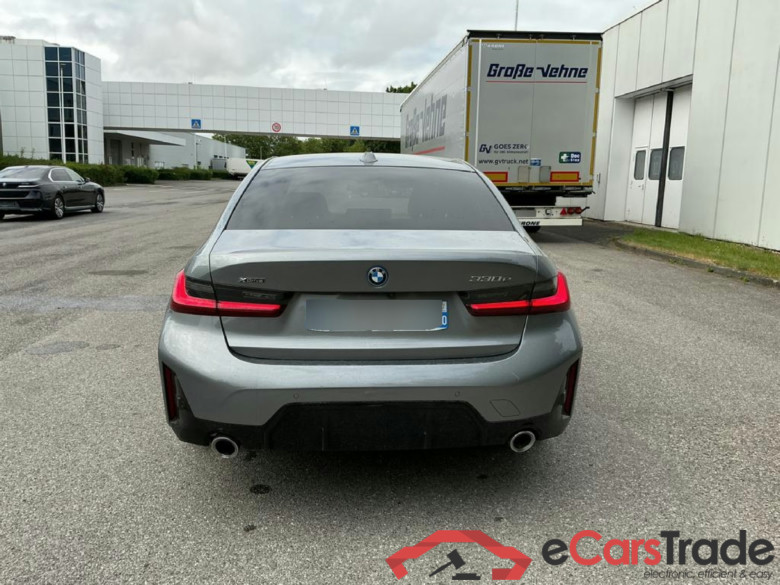 BMW 330 3er - 330e xDrive M Sport (EURO 6e) SOH 100% 2.0 Plugin Hybrid (Benzin) 184hp xDrive #5
