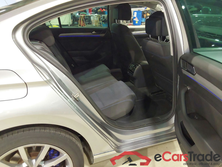 VOLKSWAGEN PASSAT 1.4 TSI GTE BUSINESS DSG #5