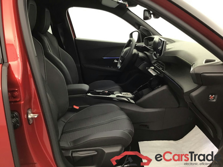 Peugeot 2008 GT 1.2 Gasoline 137hp #6