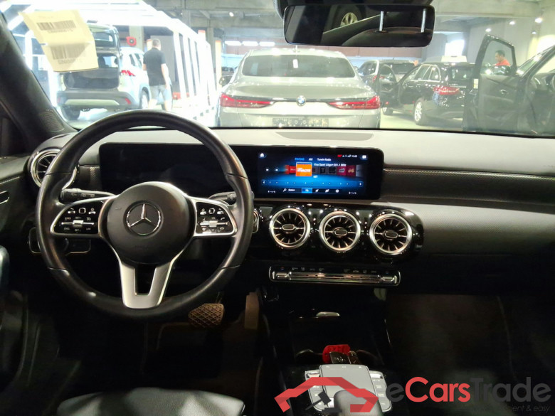 Mercedes A 180d Progressive Aut. LED Widescreen Ambient Navi Sport-Leather KeylessGo Camera Klima PDC ... #5