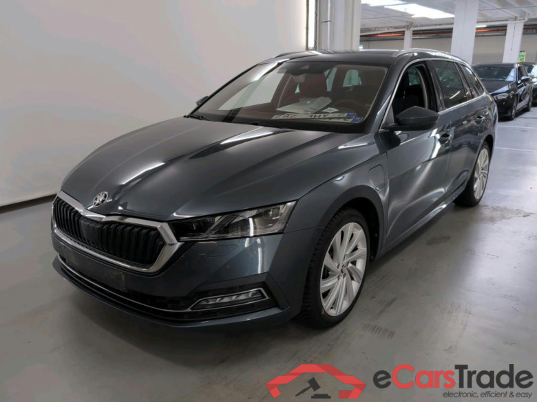 SKODA Octavia 1.4 TSI PHEV 150KW DSG CLEVER+