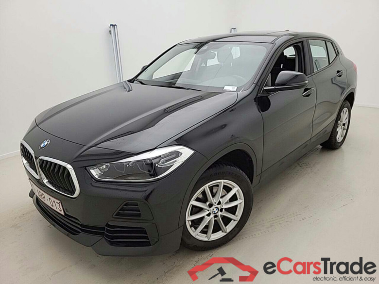 BMW X2 sDrive18d Pano LED Navi-Pro KeylessGo Klima PDC ... #1