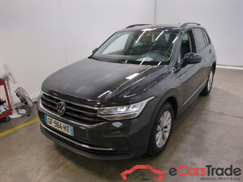 VOLKSWAGEN Tiguan / 2020 / 5P / SUV 1.4 eHybrid 245 DSG6 Life Business #1