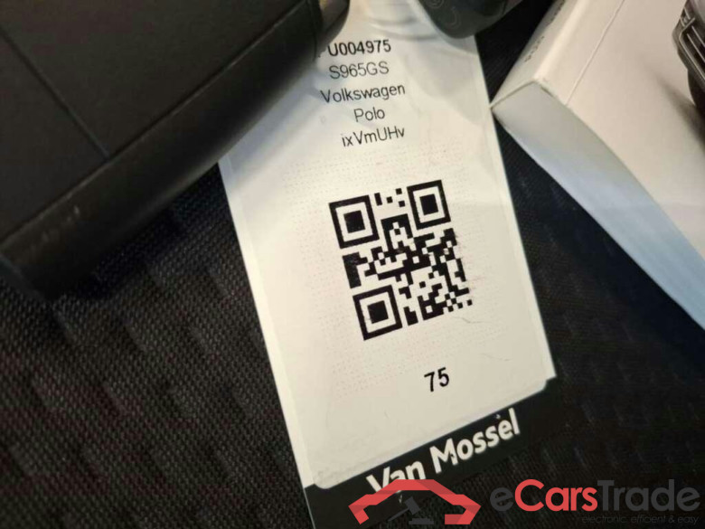 VOLKSWAGEN POLO 1.0 TSI Life Bns #5