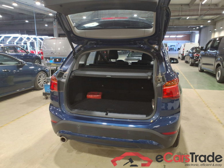 BMW X1 1.5 SDRIVE18I (100KW) #3