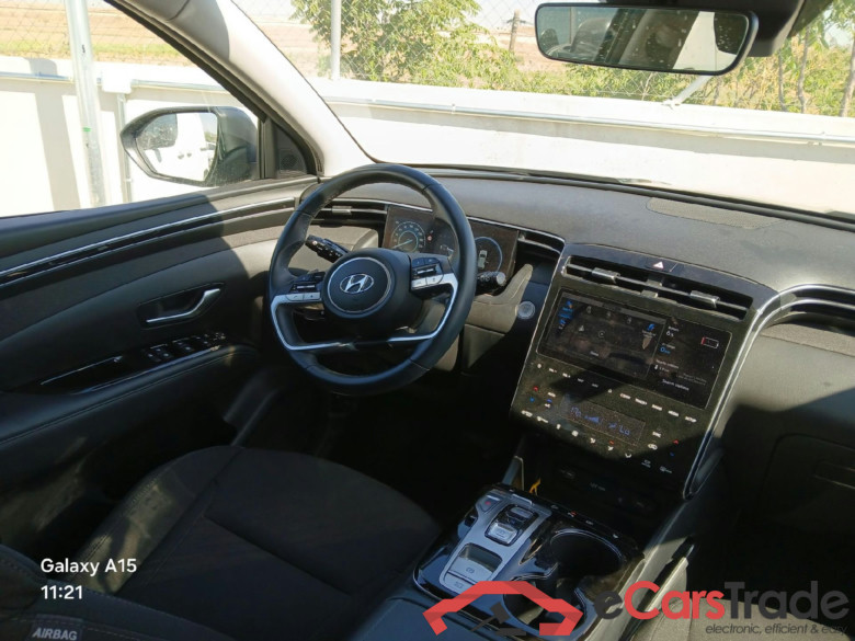 HYUNDAI Tucson / 2020 / 5P / todoterreno 1.6 TGDI PHEV 195kW Tecno Sky Auto 4x4 #3