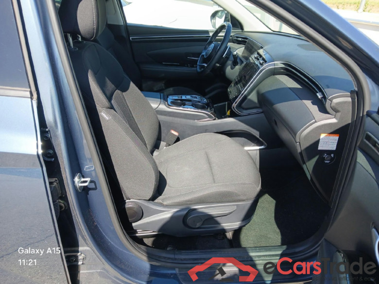 HYUNDAI Tucson / 2020 / 5P / todoterreno 1.6 TGDI PHEV 195kW Tecno Sky Auto 4x4 #6