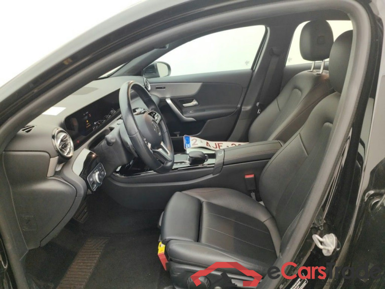 Mercedes-Benz A-Klasse A 250 e Business Solution 5d #3