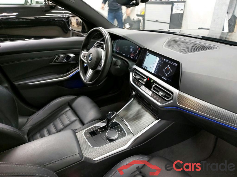 BMW - BMW 3 BERLINE 318dA 136PK Business Edition M Sport Pack Business Plus With Vernasca Heated Sport Seats & Electric Sliding Roof & Parking Assistant #3