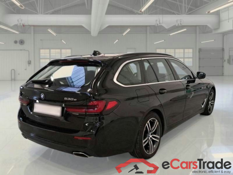 BMW SERIE 5 / 2020 / 5P / STATION WAGON 530E XDRIVE BUSINESS AUTO TOURING #2