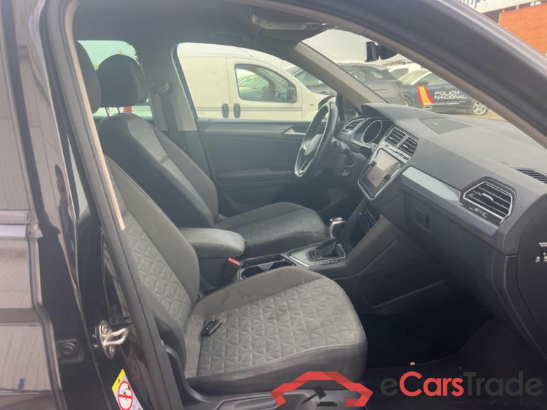 VOLKSWAGEN Tiguan / 2020 / 5P / todoterreno Life 2.0 TDI 110kW (150CV) DSG (AC2) #6