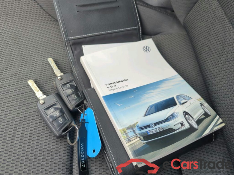 VOLKSWAGEN e-Golf 100 kW #6