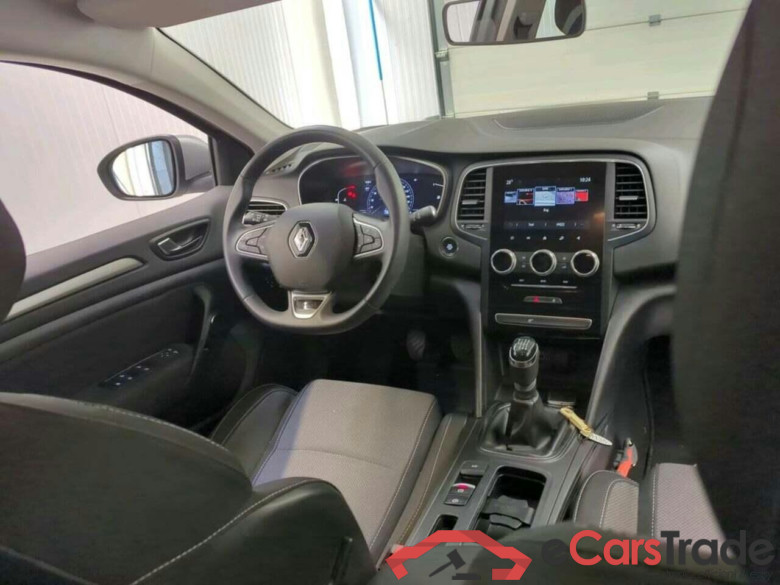 RENAULT Mégane Estate 1.3 TCe140 Equilibre #3