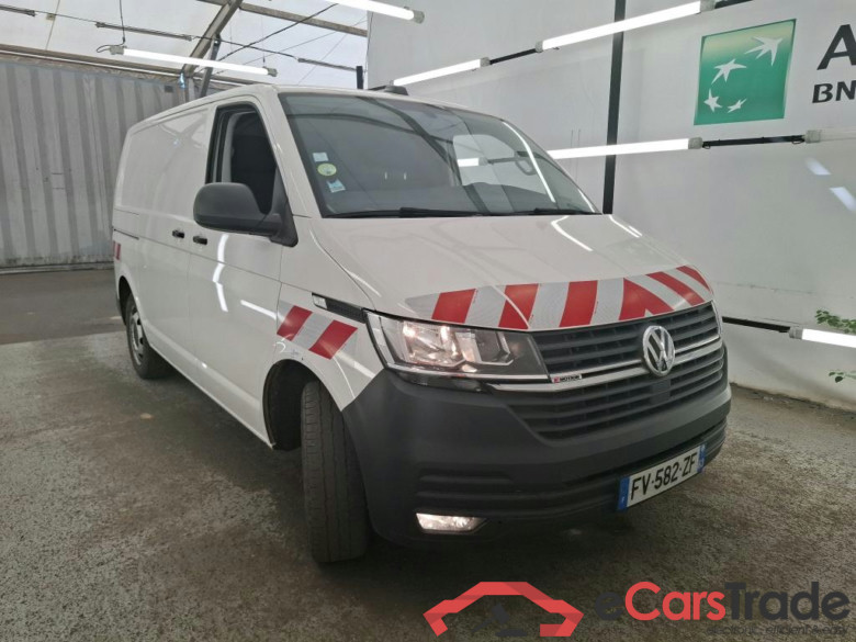 VOLKSWAGEN Transporter / 2019 / 4P / Fourgon tôlé 2.0 TDi 150 4MO L1H1 Business Line #4