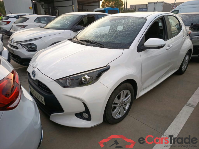 TOYOTA Yaris / 2020 / 5P / berlina con portón 1.5 120H Active Tech