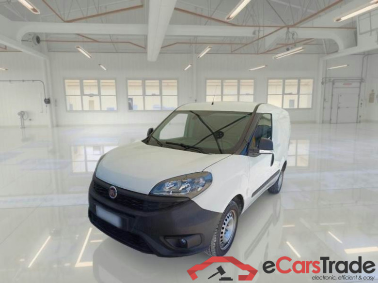 FIAT DOBLÒ CARGO / 2014 / 4P / VETT. FURGONATA CH1 BUSINESS 1.4 NAT. POWER 120CV E6D