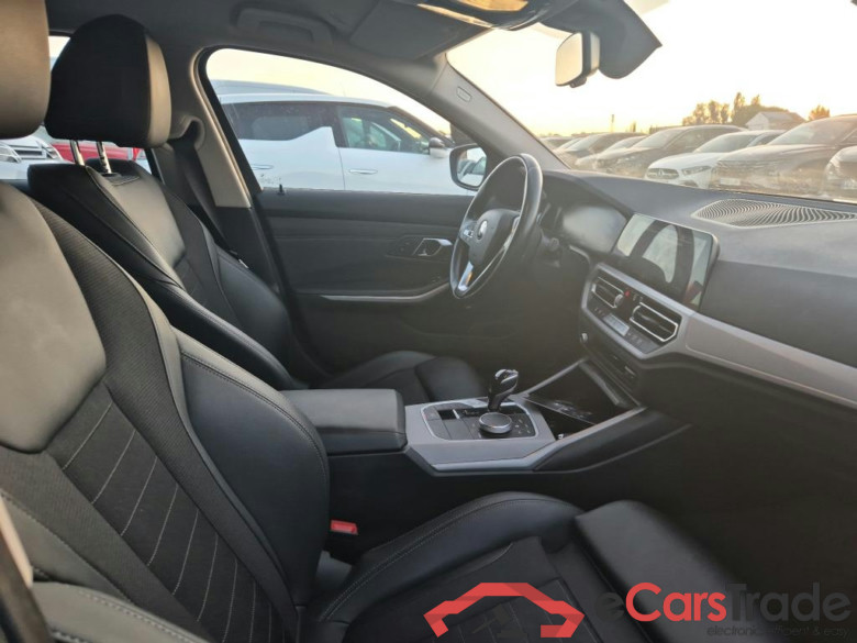 BMW Serie 3 / 2019 / 5P / familiar 318d Auto.Touring #6