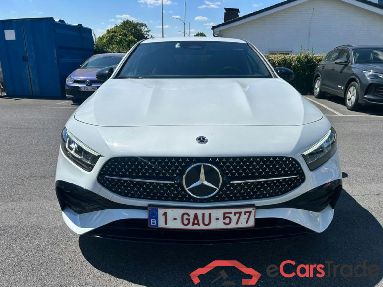 MERCEDES-BENZ A 180 d AMG Line #2