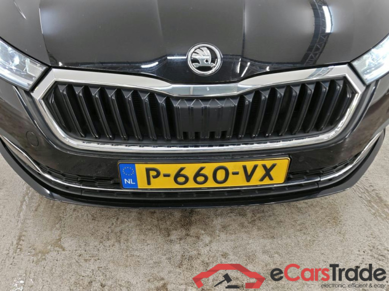 Škoda Octavia Combi 1.0 TSI e-TEC MHEV DSG Business Edit Pl 5d #5