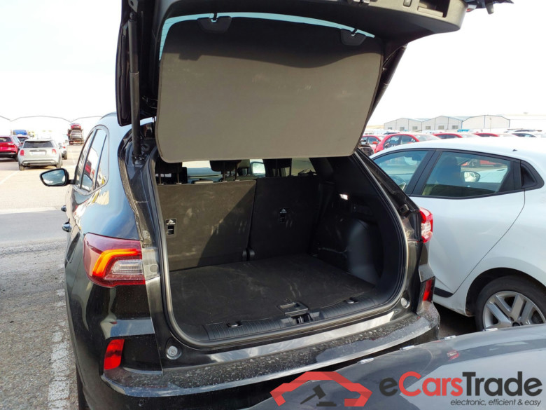 FORD Kuga 2.5 PHEV 243cv AutomÃ¡tico WT + gancho ST-LINE X(Pano-Roof + Winterpack) #6