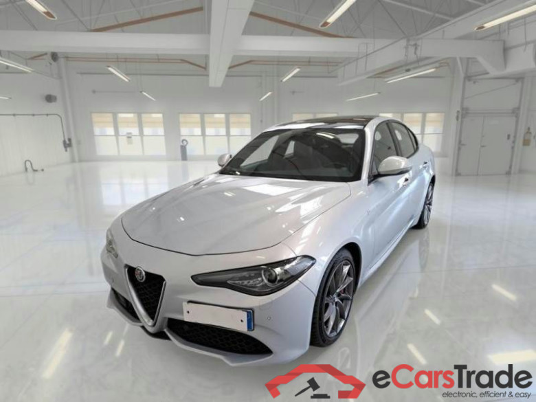 ALFA ROMEO GIULIA / 2016 / 4P / BERLINA 2.2 TD 190 CV TI AT8 #1