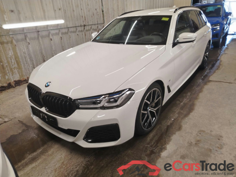 Baureihe 5 Touring 530 d xDrive M Sport 3.0 210KW AT8 E6d #1