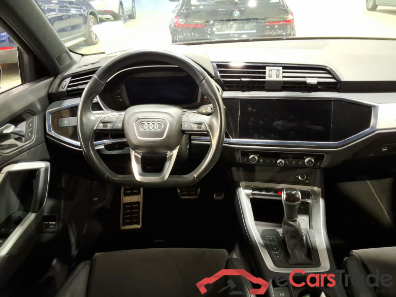 AUDI Q3 1.4 45 TFSI E S TRONIC S LINE #6