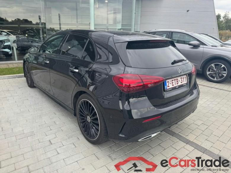 MERCEDES-BENZ A 180 d AMG Line #3